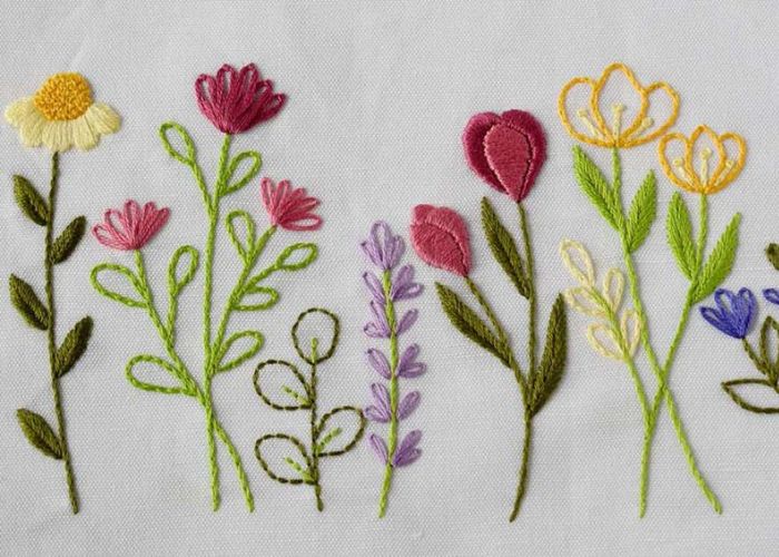 Blog de broderie pratique et école en ligne : broderie à la main fleurs sauvages sur blog de broderie pratique et école en ligne