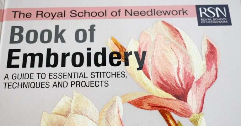 Livre de broderie par The Royal School of Needlework - critique de livre